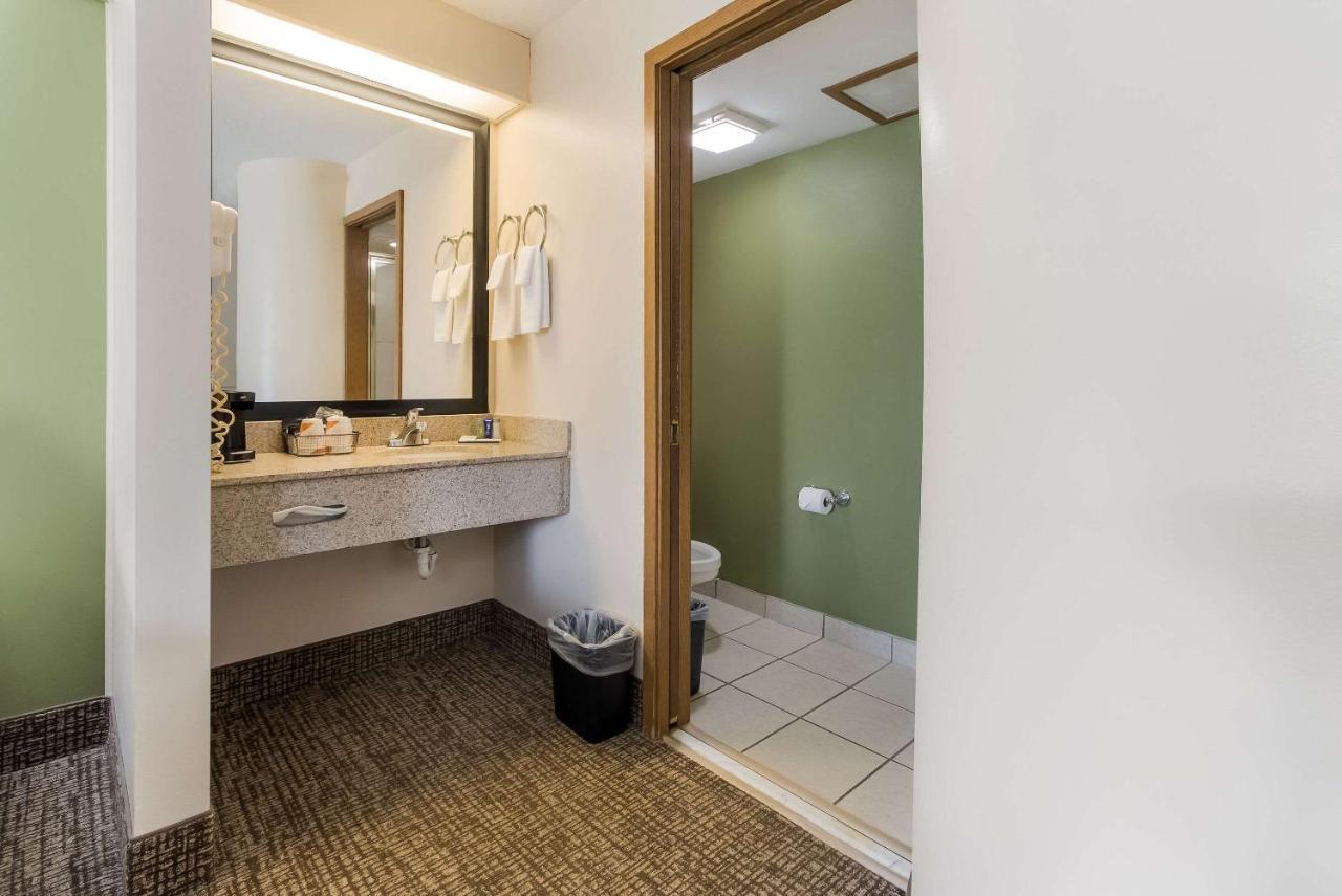 סו פולס Sleep Inn Airport מראה חיצוני תמונה